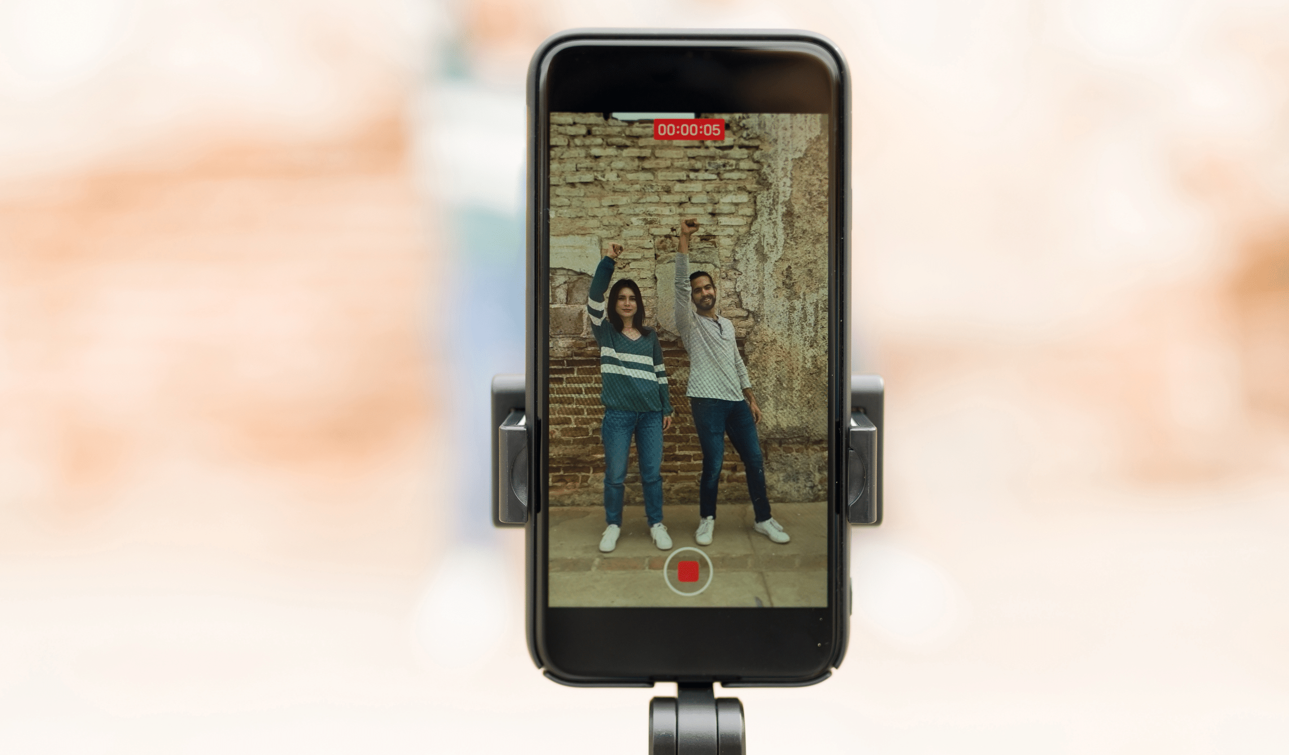 How to become a full time content creator (1) How to become a full time content creator (1)